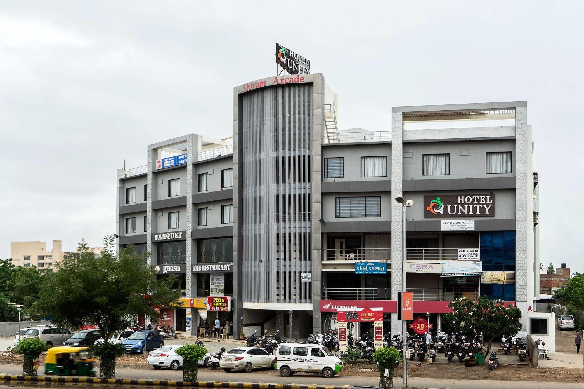 Hotel Treebo Unity à Ahmedabad Extérieur photo
