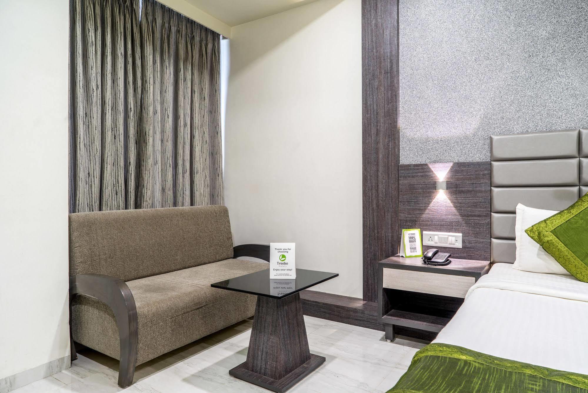 Hotel Treebo Unity à Ahmedabad Extérieur photo