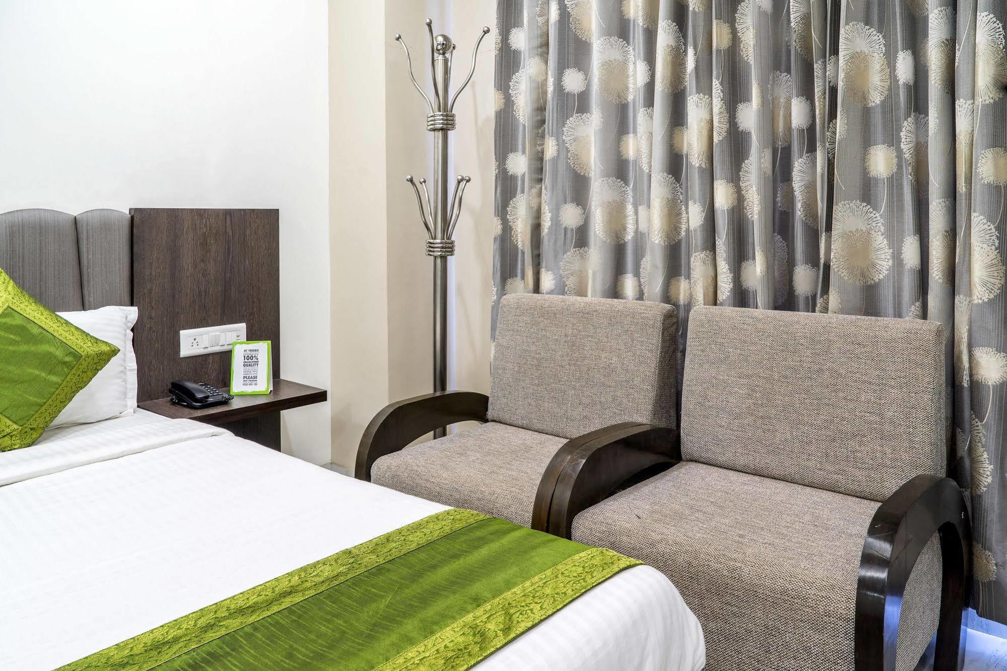 Hotel Treebo Unity à Ahmedabad Extérieur photo